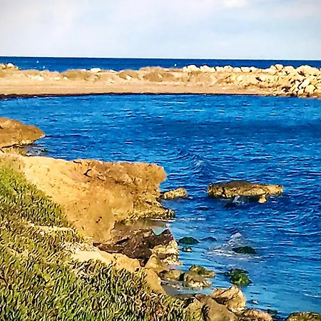 Sea View, Walking Distance! Refurbished 2 Bed, Modern. 20 Min. From Alicante Airport *