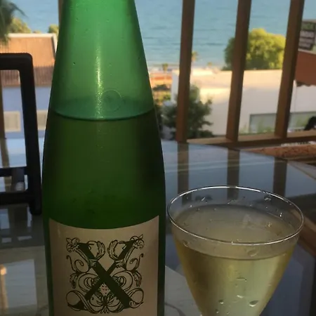 Sea View, Walking Distance! Refurbished 2 Bed, Modern. 20 Min. From Alicante Airport *