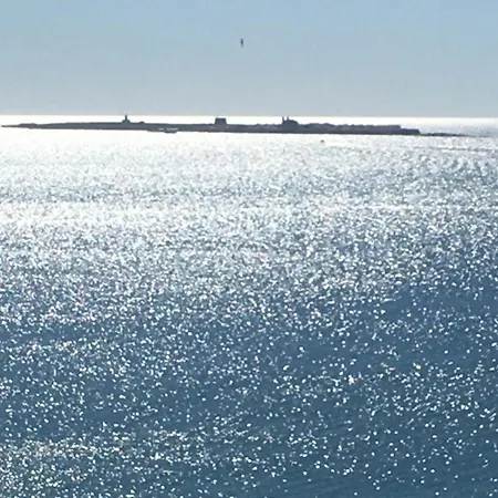 Sea View, Walking Distance! Refurbished 2 Bed, Modern. 20 Min. From Alicante Airport Apartamento *