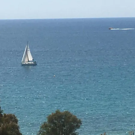 Sea View, Walking Distance! Refurbished 2 Bed, Modern. 20 Min. From Alicante Airport Apartment